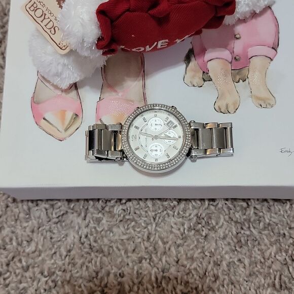 Michael Kors Bling Rhinestones Silver Stainless Watch & Boyd Bear & Original Box - Picture 5 of 17